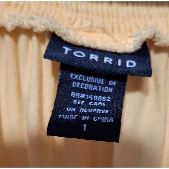 Torrid Womens Yellow Smocked Off-Shoulder Flutter Sleeve Top Size 1 Pheasant Boh - Picture 6 of 9